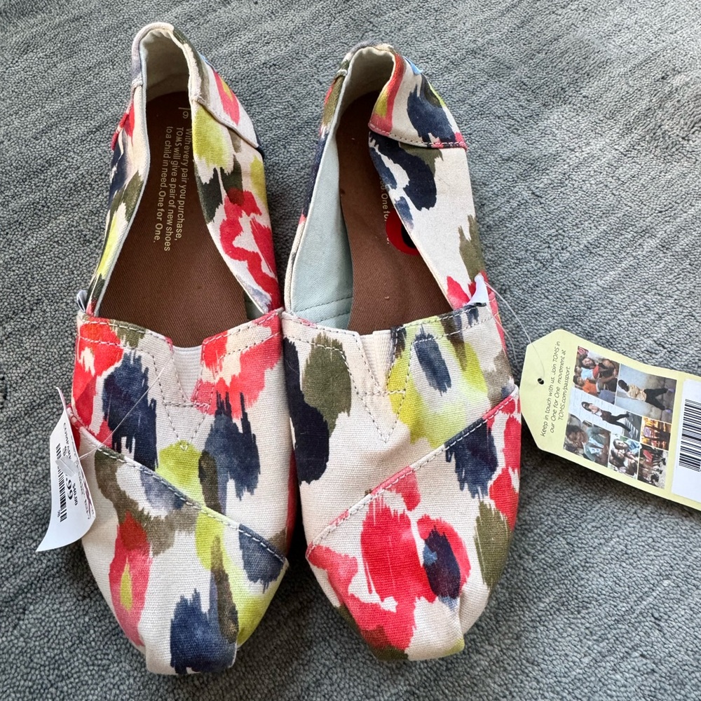 Toms Multicolor Canvas Flats